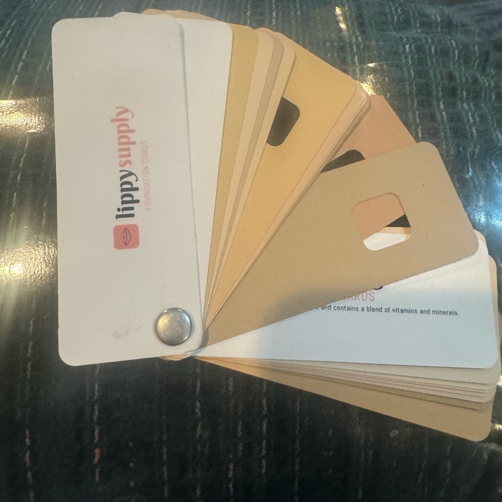 Foundation Swatch cards for senegence